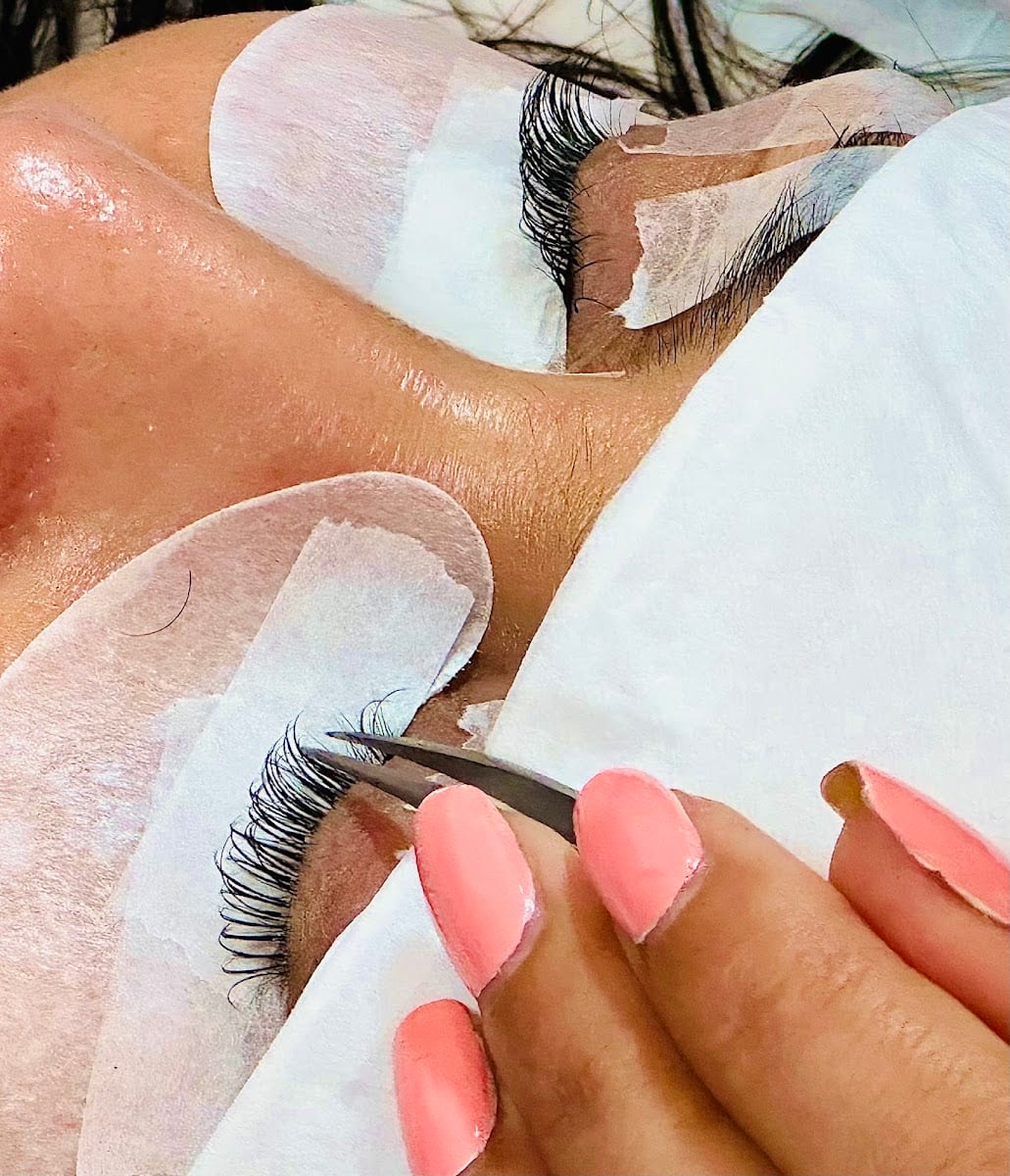 Lisa's Lash