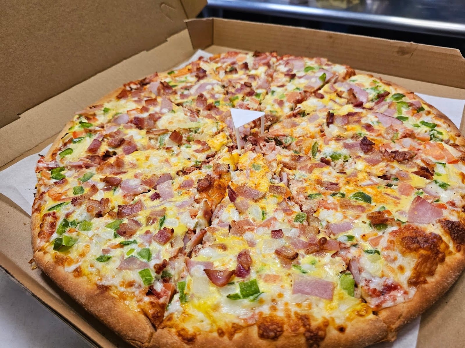 Uni Pizzeria and Grill