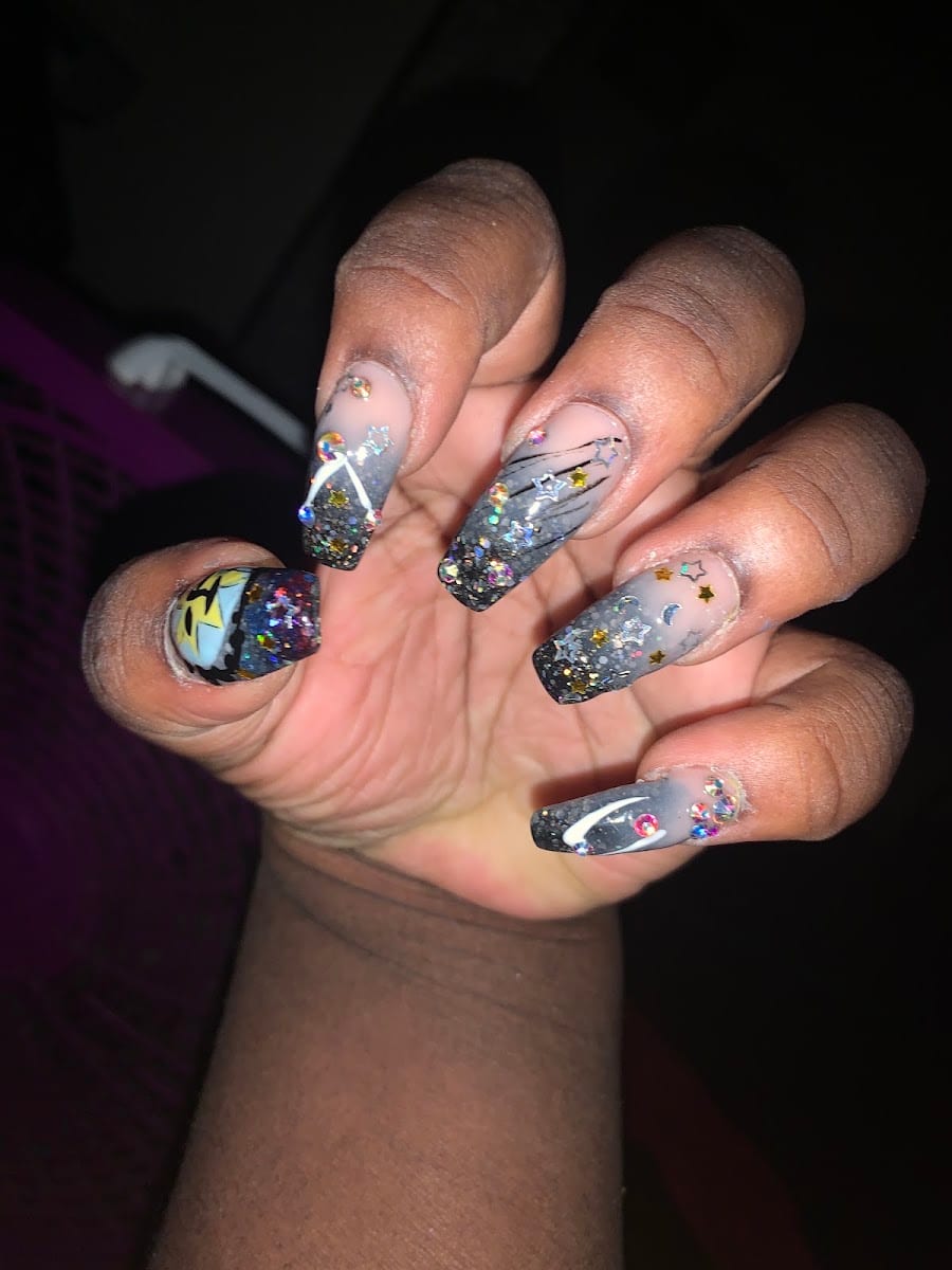 Magic Nails