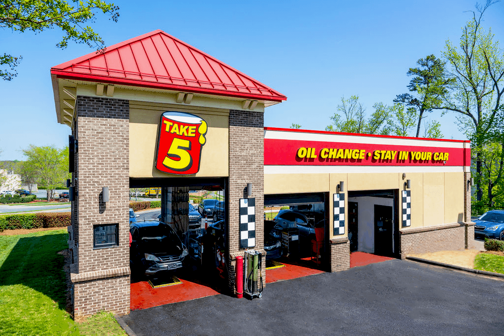 Take 5 Oil Change, photo 4
