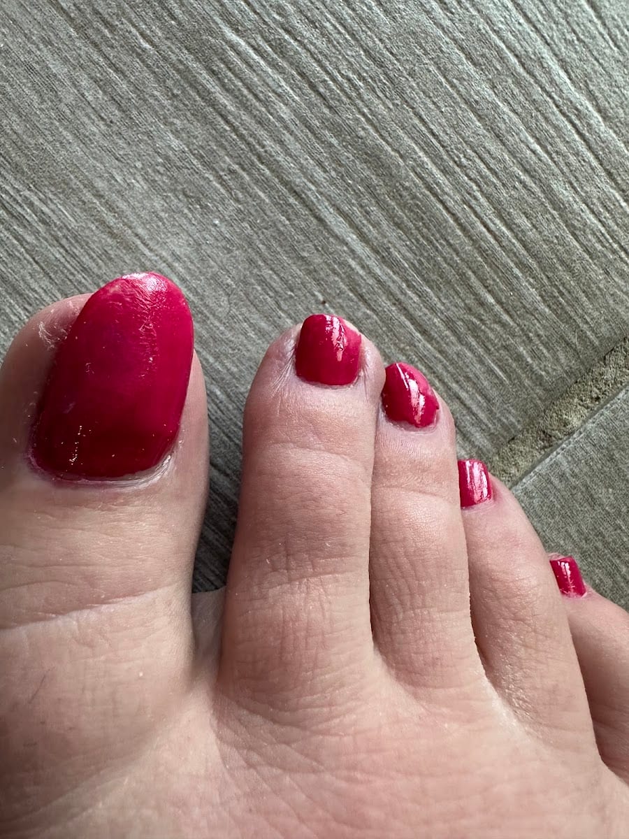 Luxe Nail Salon