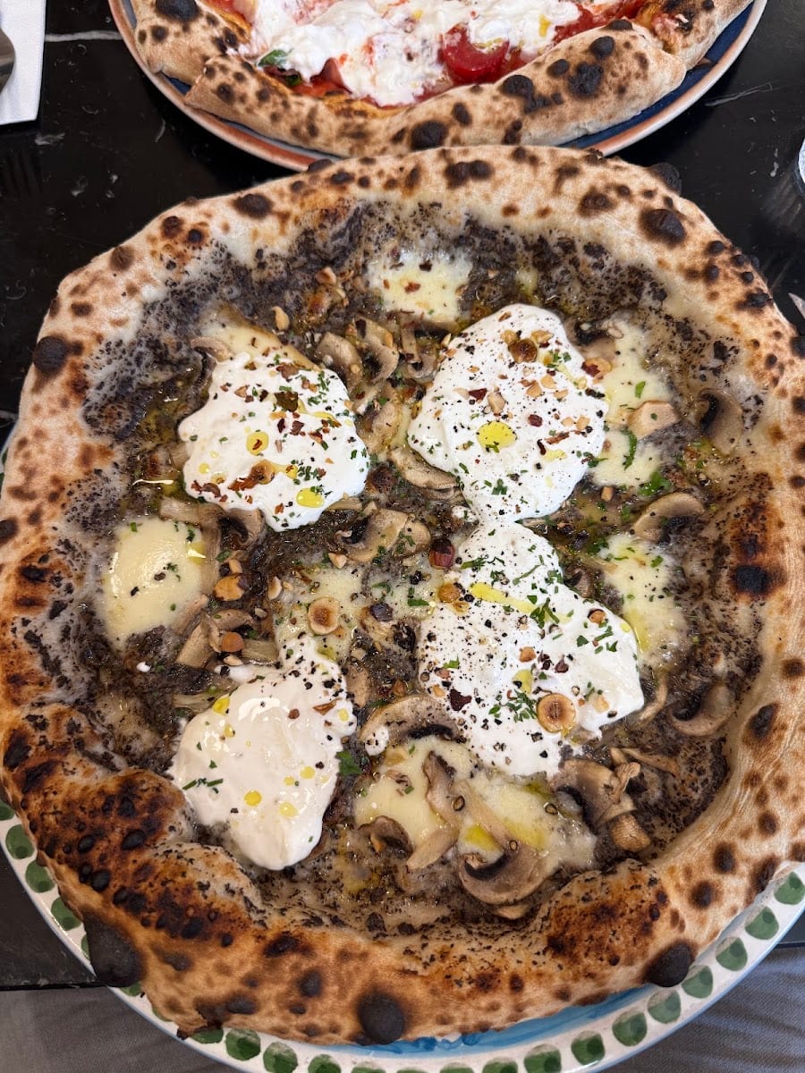 Pépé Ronchon - Pizzeria Napolitaine Paris 9, photo 4