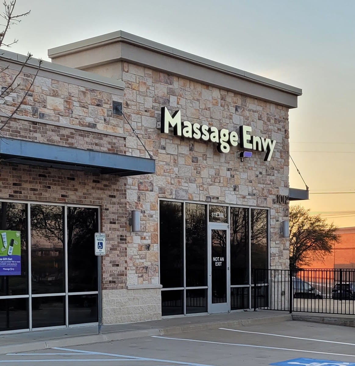 Massage Envy