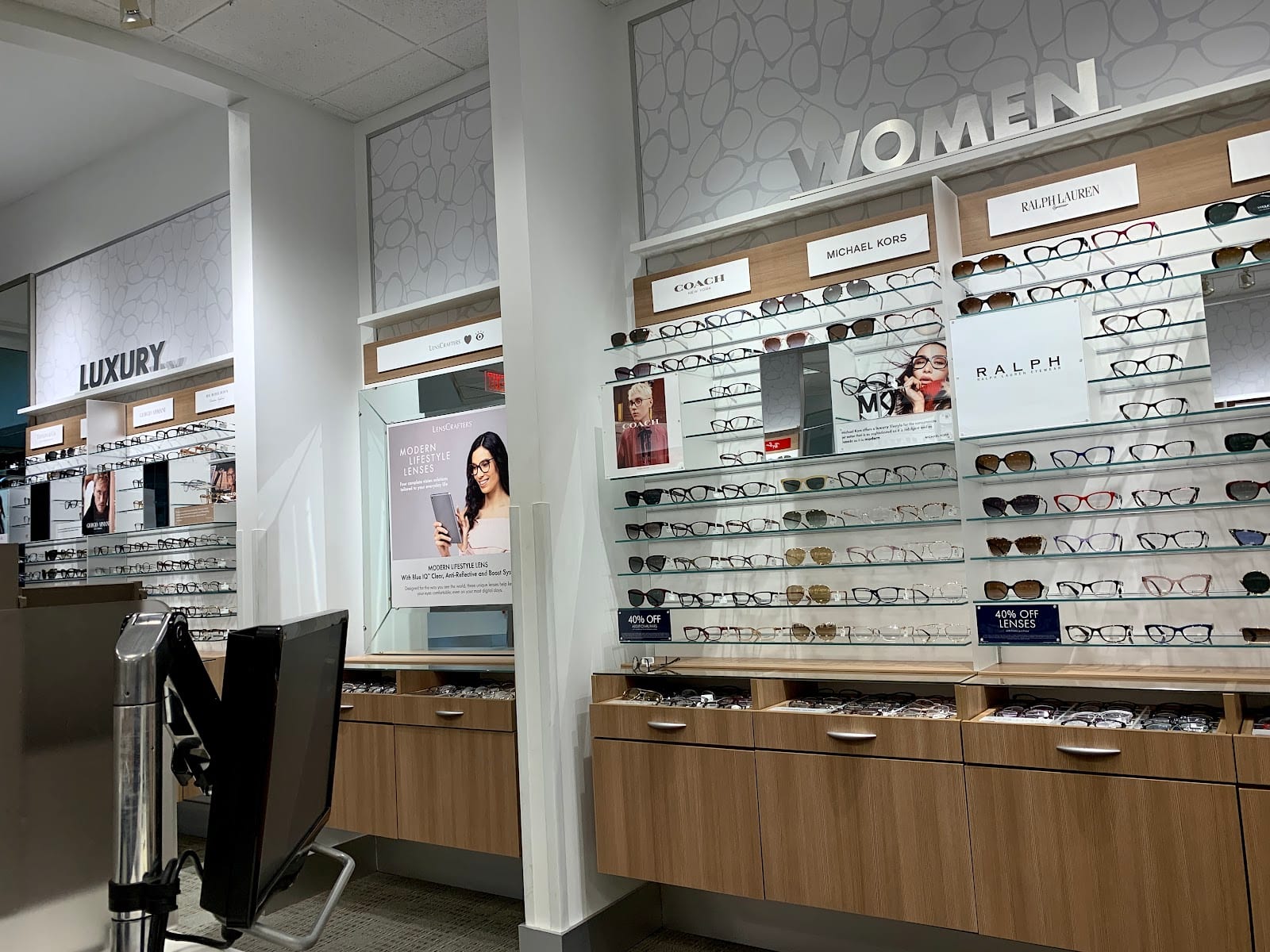 LensCrafters, photo 4