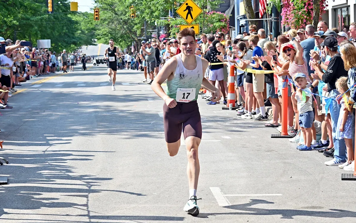Charlevoix Showdown Ignites Rivalry as Grand Traverse Runners Chase Glory