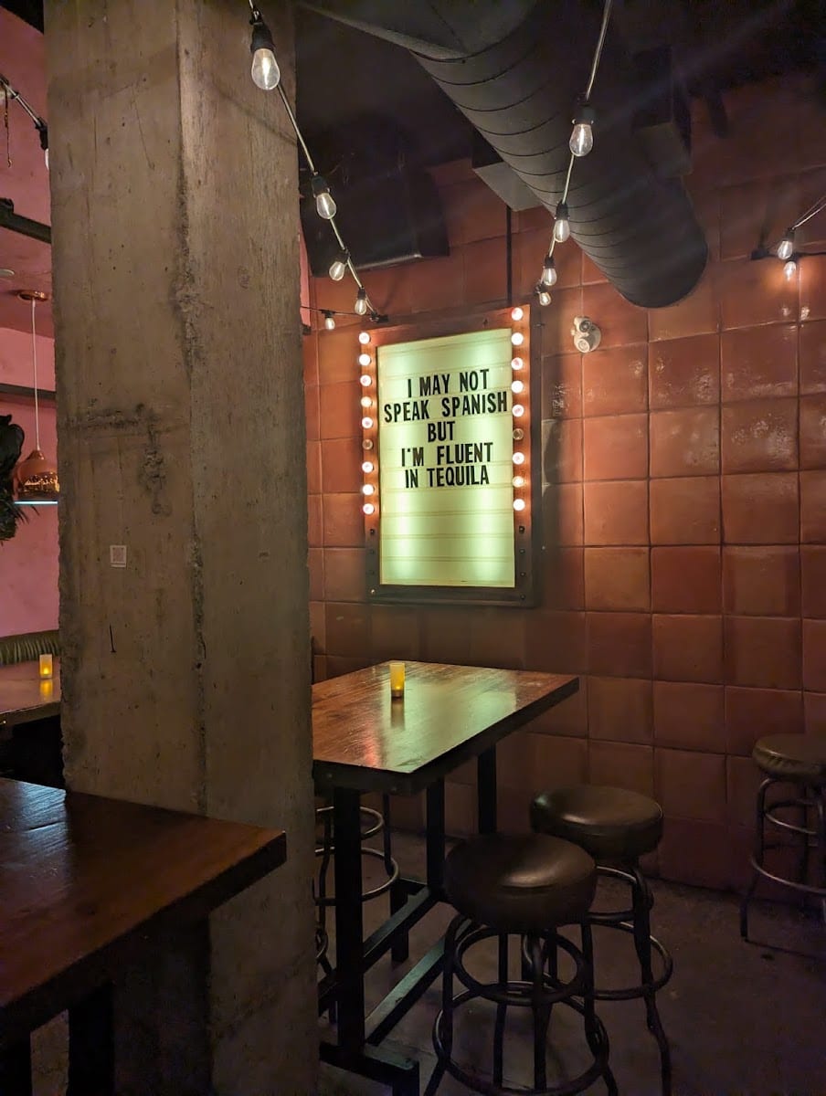 Good Fortune Bar, photo 3