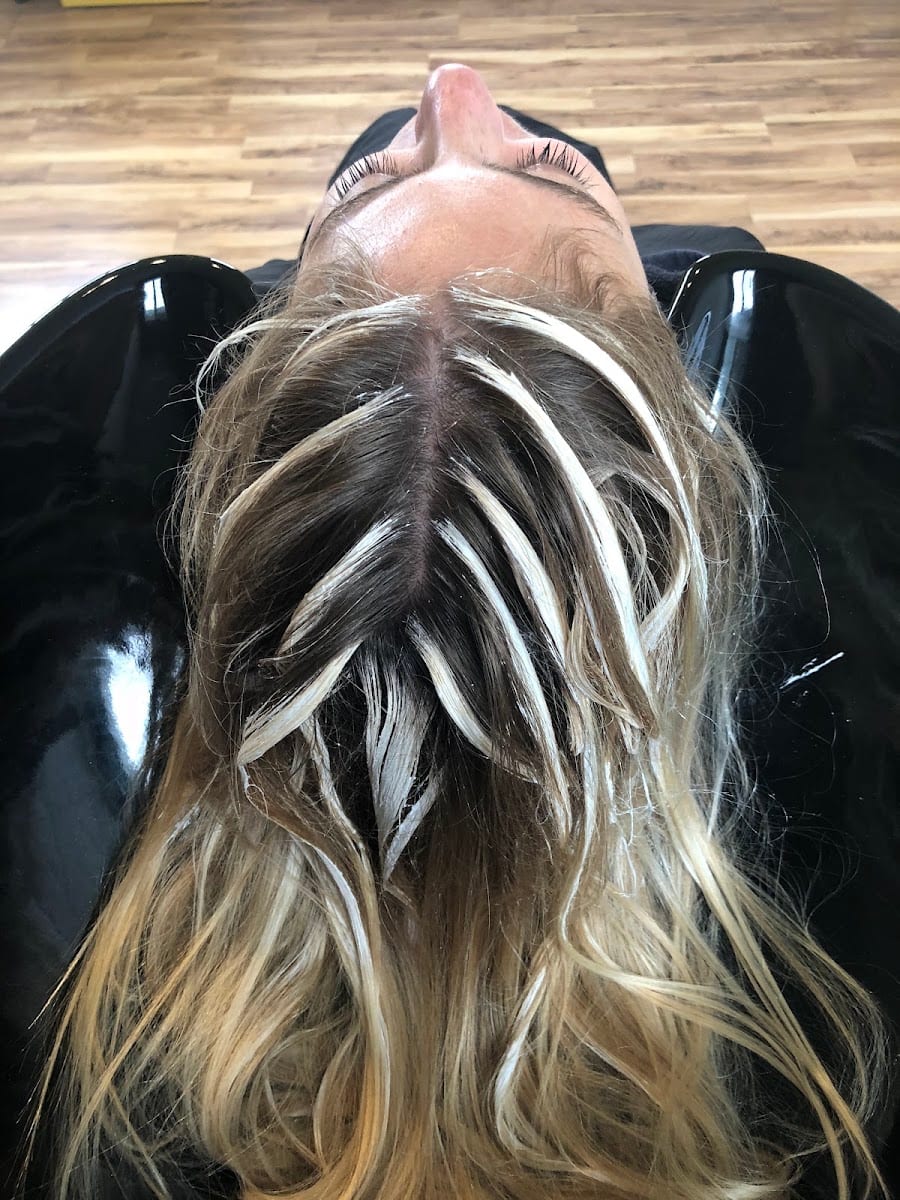 Dessy Evdosie Hair Studio, photo 2