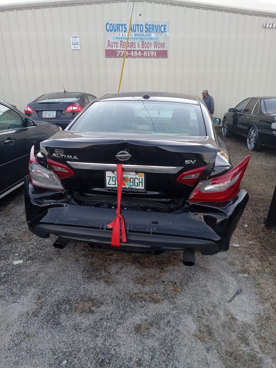 Courts AUTOMOTIVE and Auto Body, photo 3
