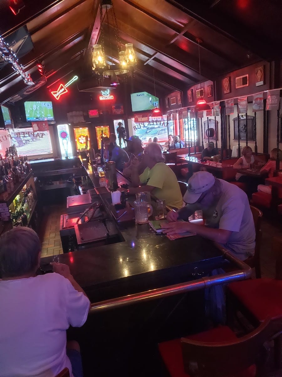 Tapper Pub, photo 2