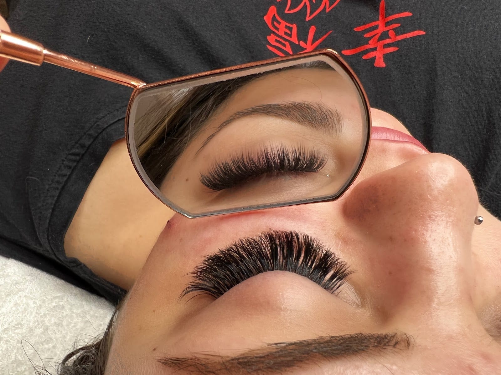 Electric Lady Lashes - Cait Gregoire-Bossaert