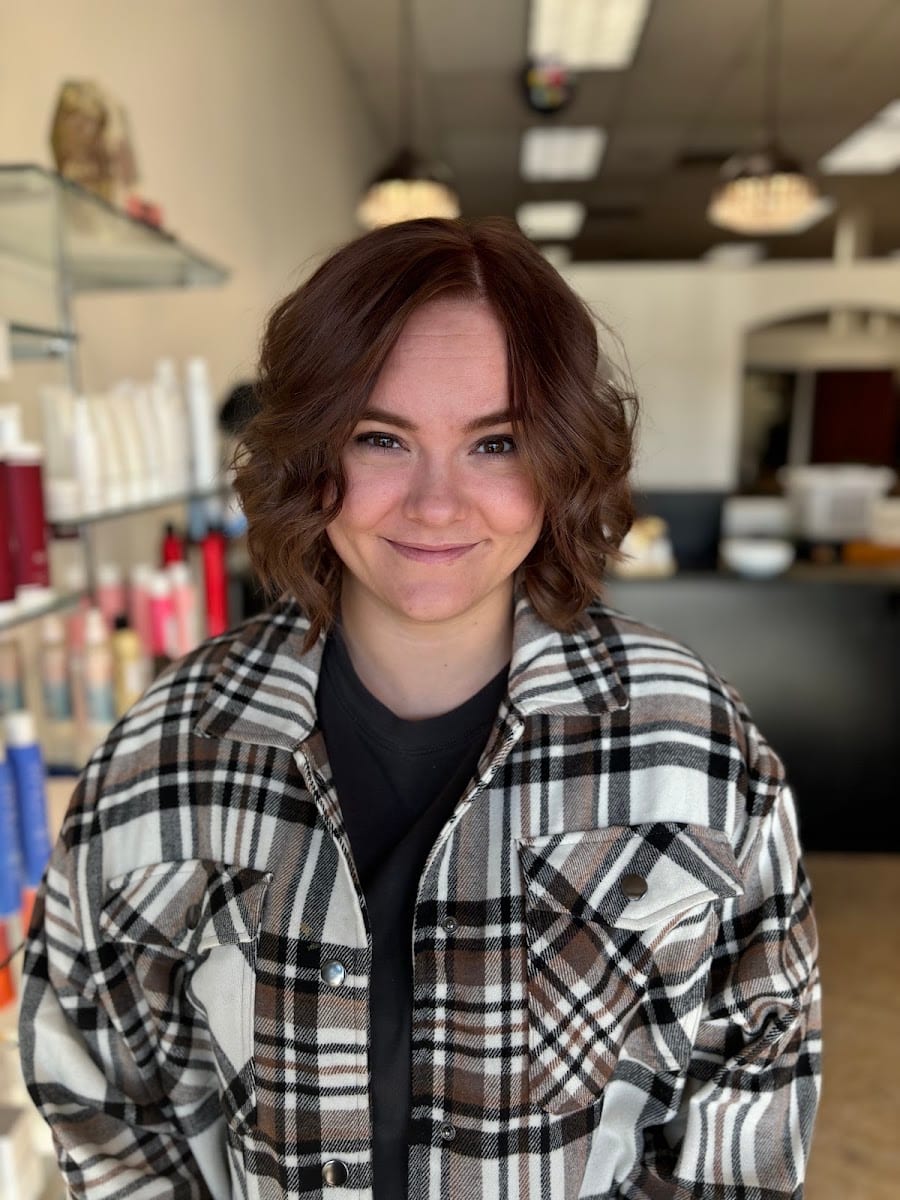Karsyn Larson - Hair Stylist, photo 3