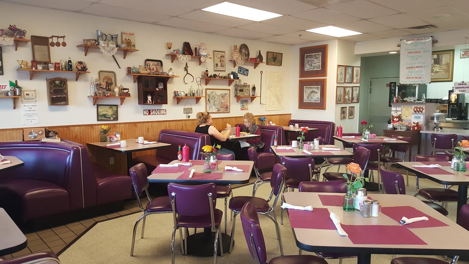 Lou's Diner, photo 2