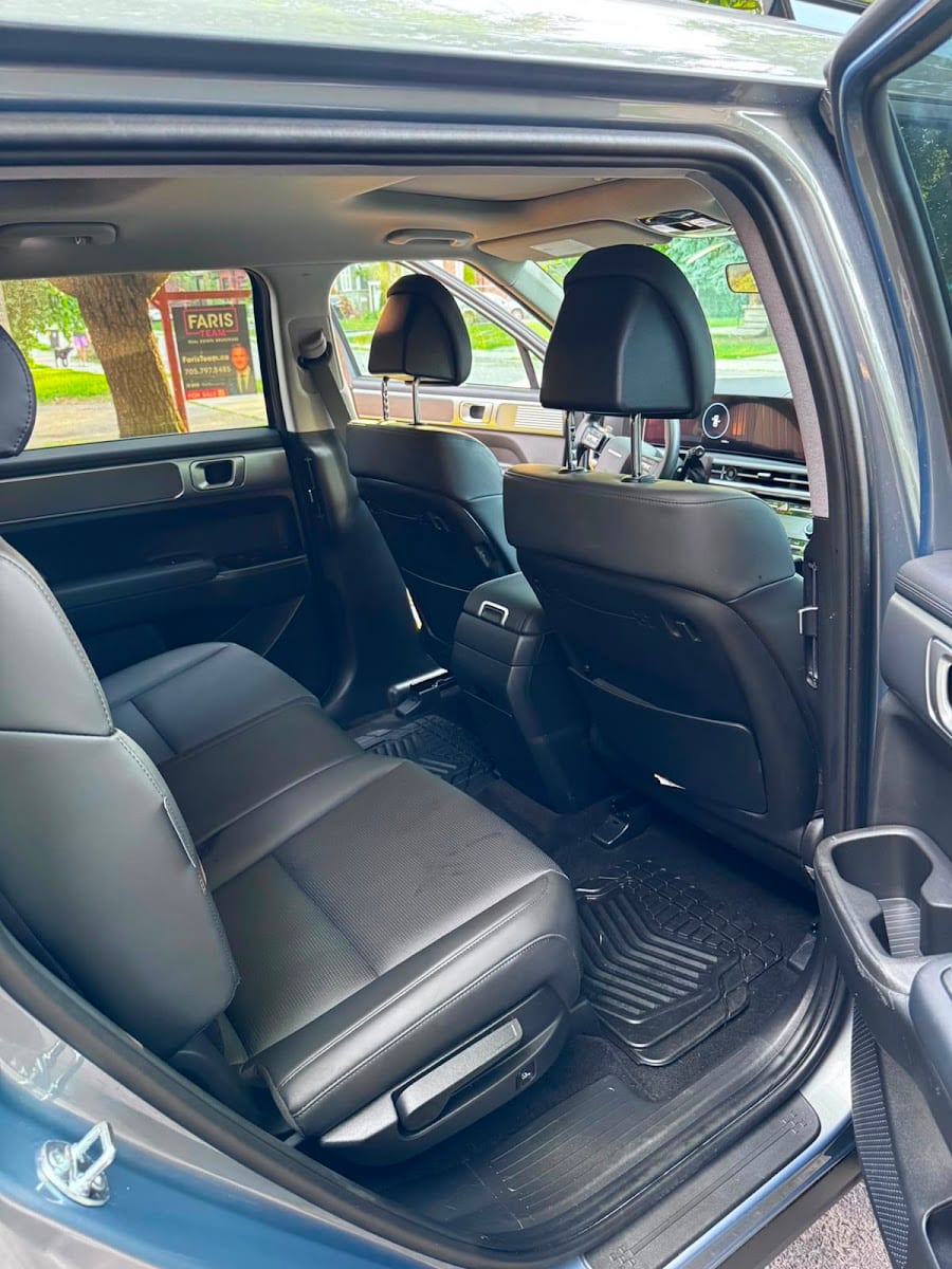 Mirror Promenade Car Detailing