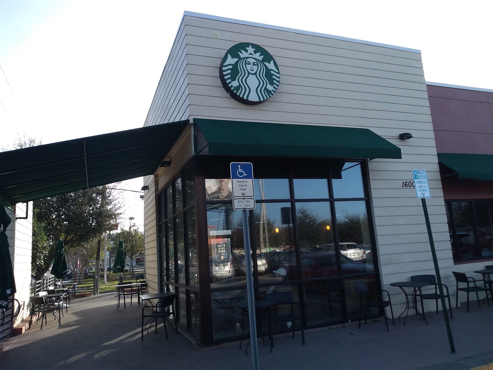 Starbucks Coffee Company, photo 2