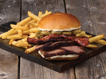Montana’s BBQ & Bar, photo 4