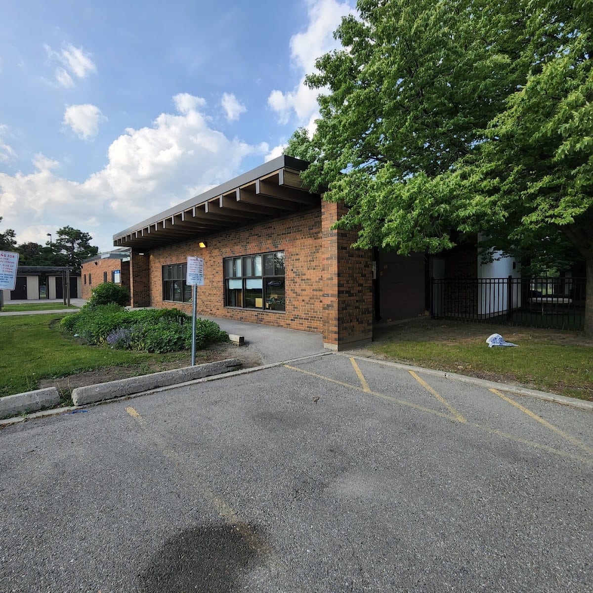 Ancaster Community Centre, photo 3