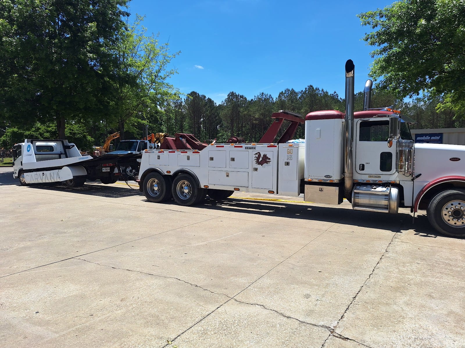 By Grace Towing and Repair