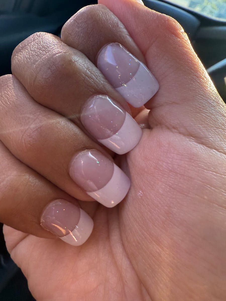 N Nails