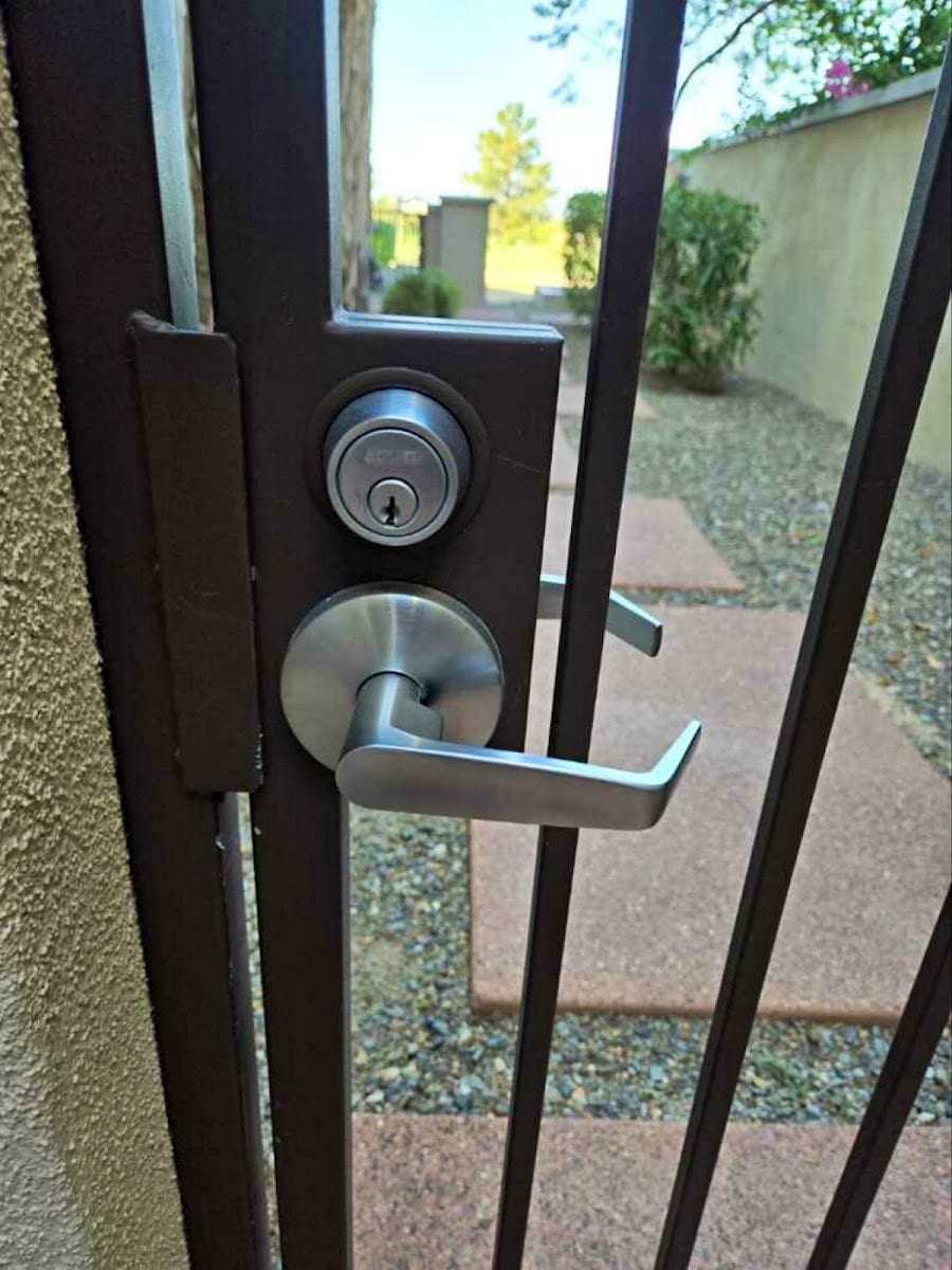 scottsdale locksmithing shop
