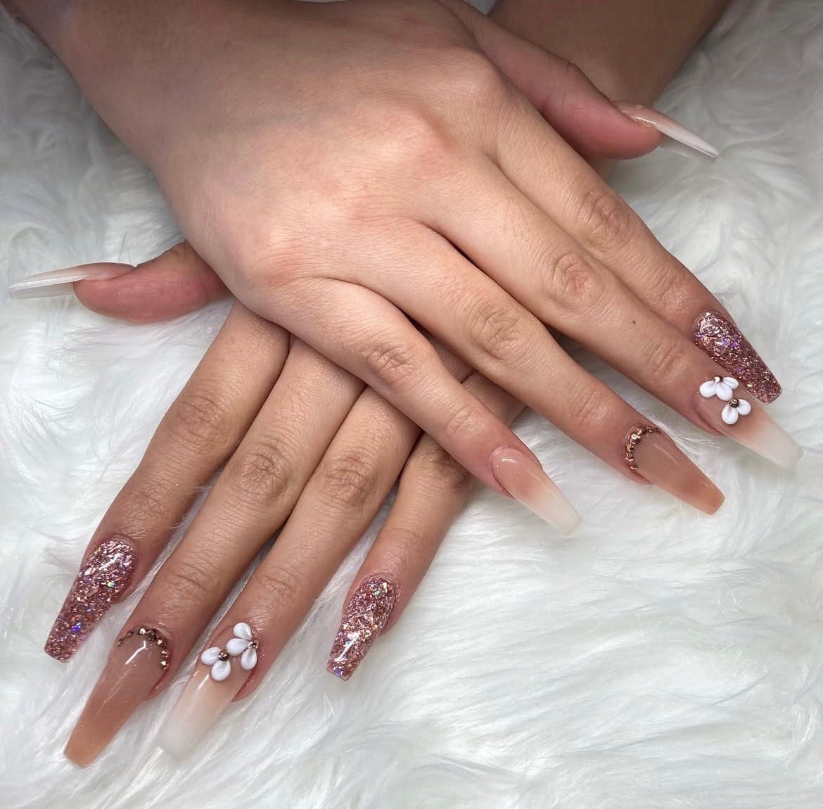 Nail Tops, photo 2