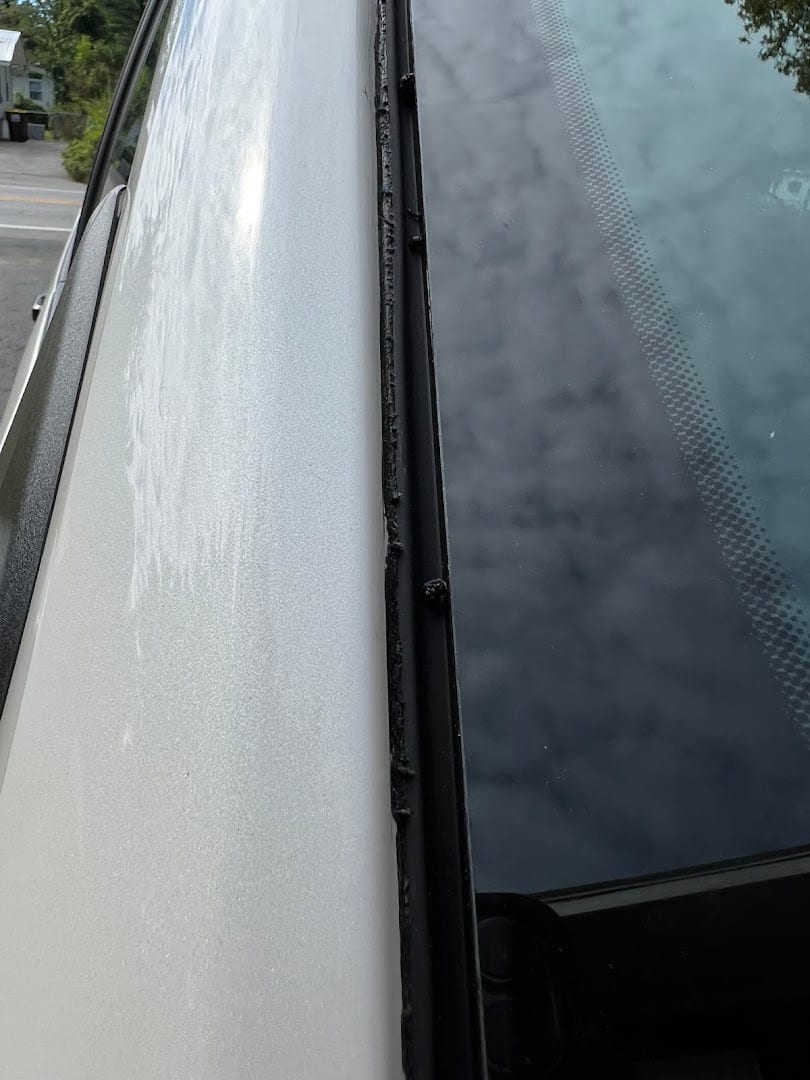 MR WINDSHIELD AUTO GLASS, photo 4