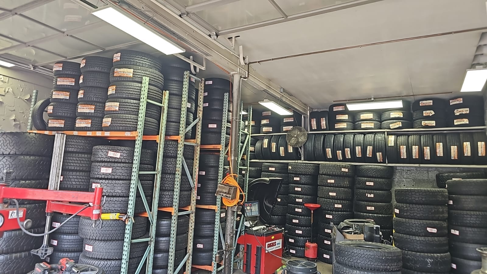 MAYA'S NEW AND USED TIRES, LLC, photo 4