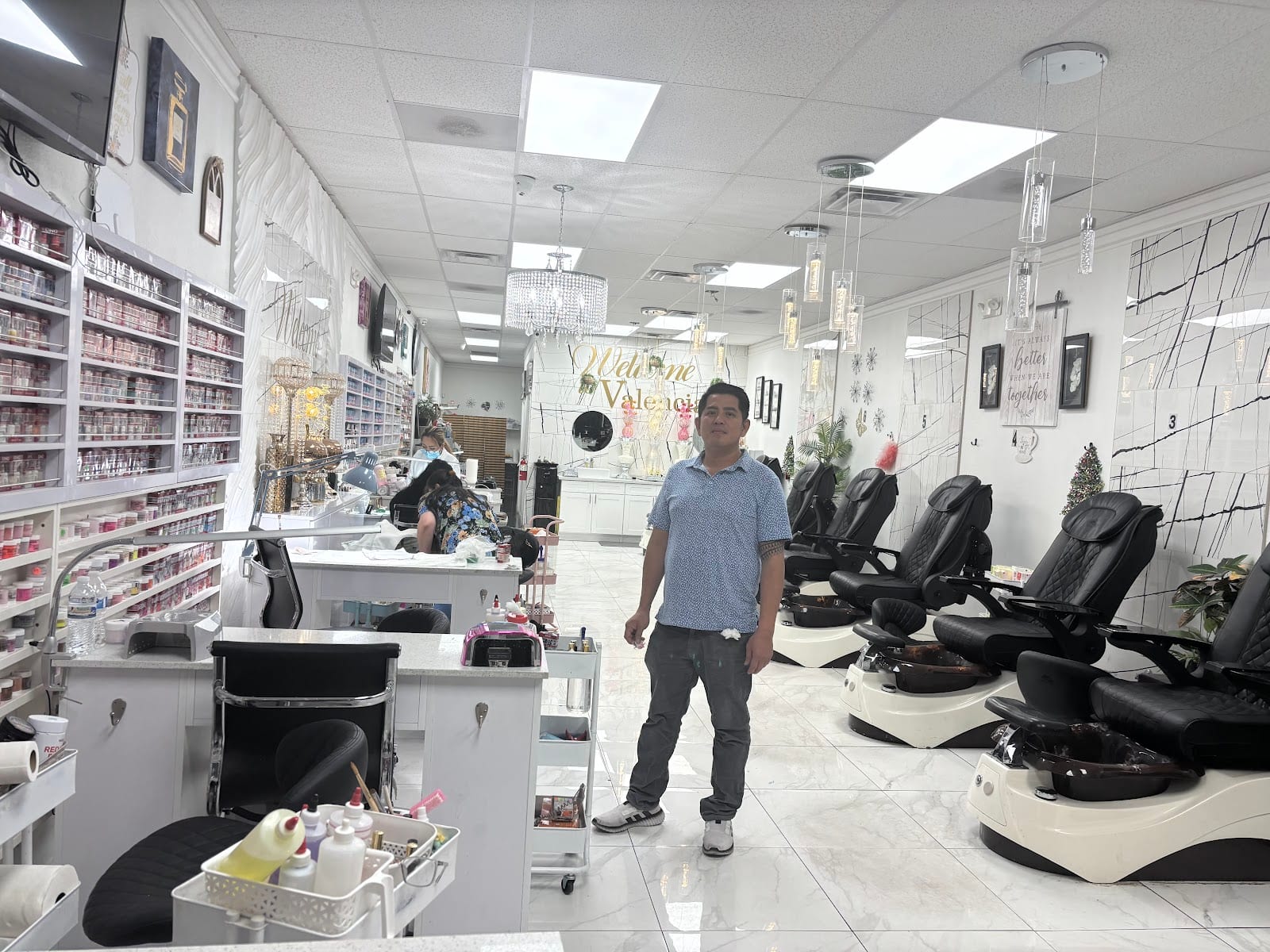 Valencia Nails & Spa