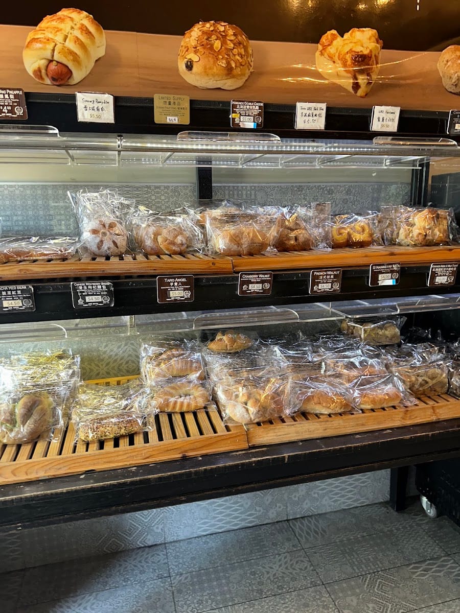 Duke Bakery, photo 2