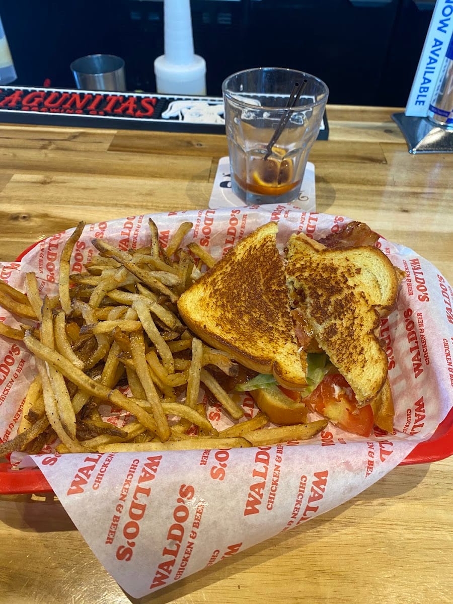 Waldo's Chicken & Beer, photo 4
