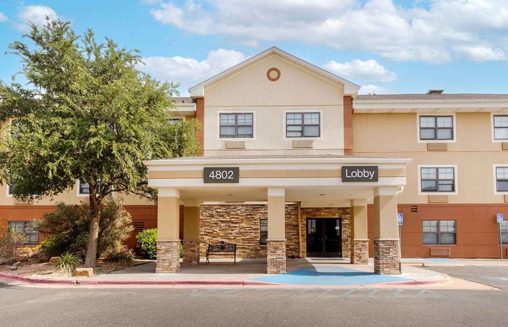 Ashmore Inn & Suites
