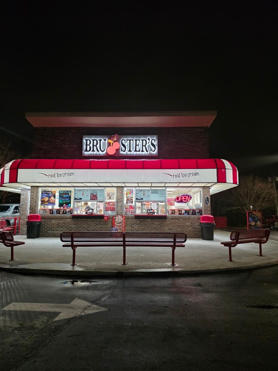 Bruster's Real Ice Cream, photo 3