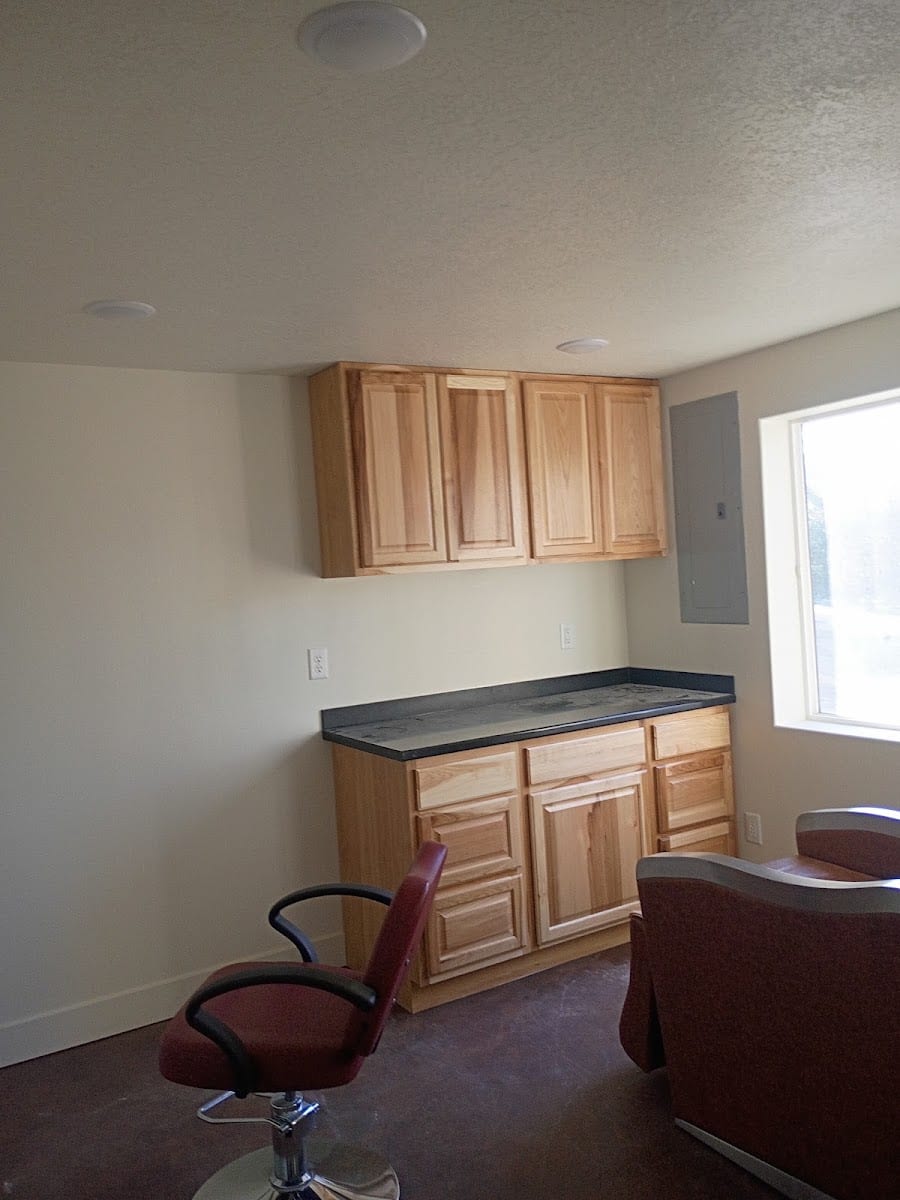 Handyman and painting Co Logan UT