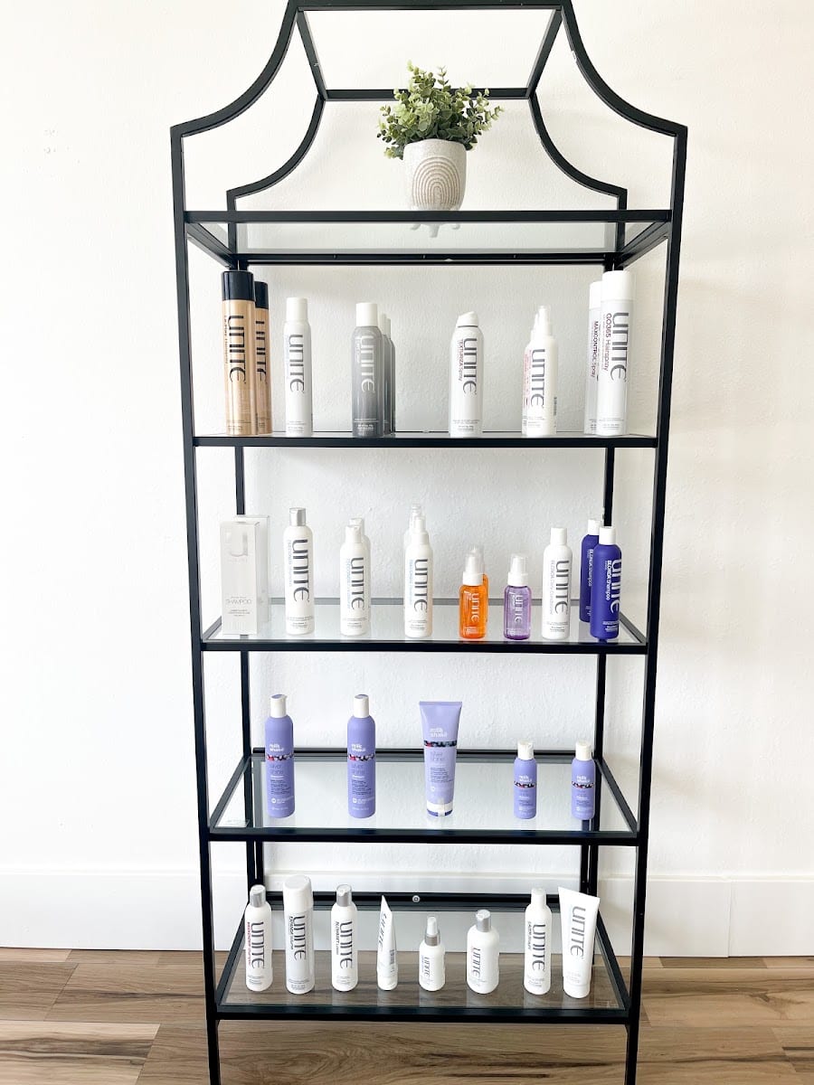 Luna and Sol Salon
