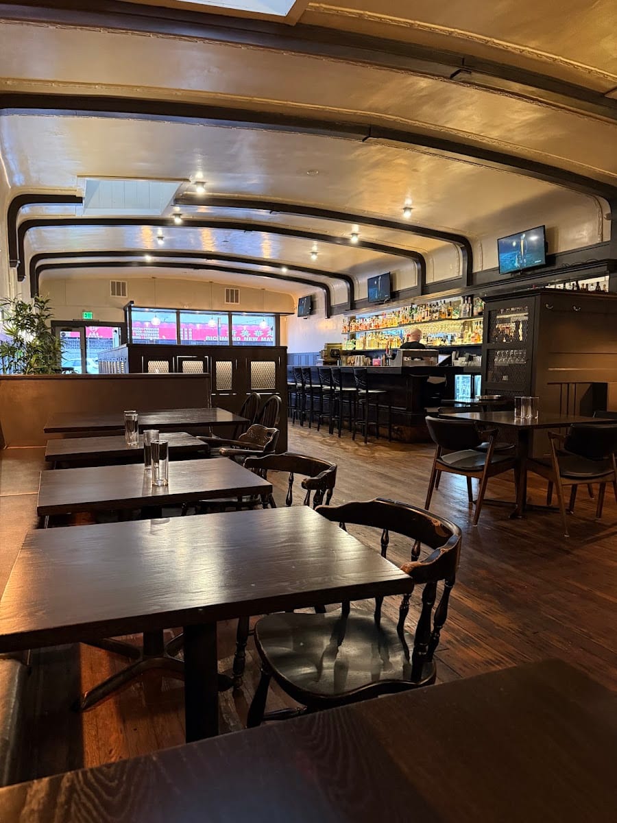 Heritage Restaurant & Bar