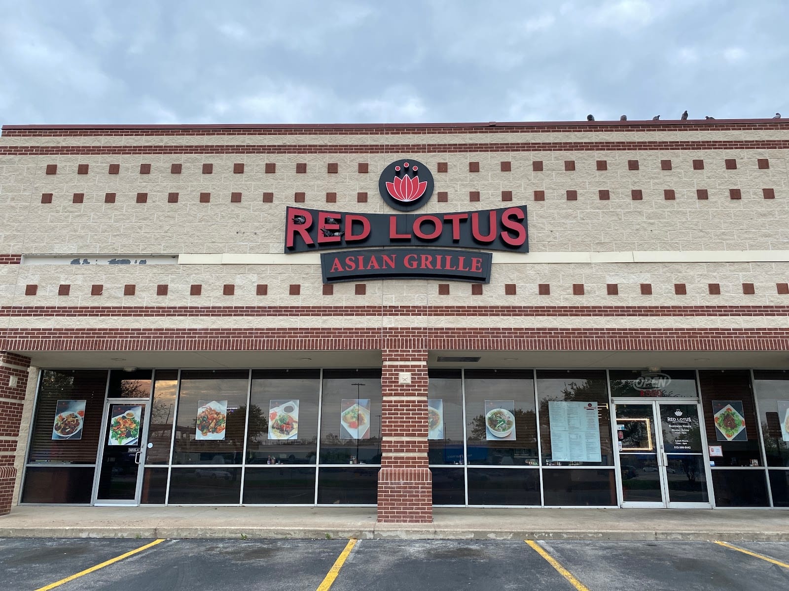RED LOTUS ASIAN GRILLE ROUND ROCK, photo 4