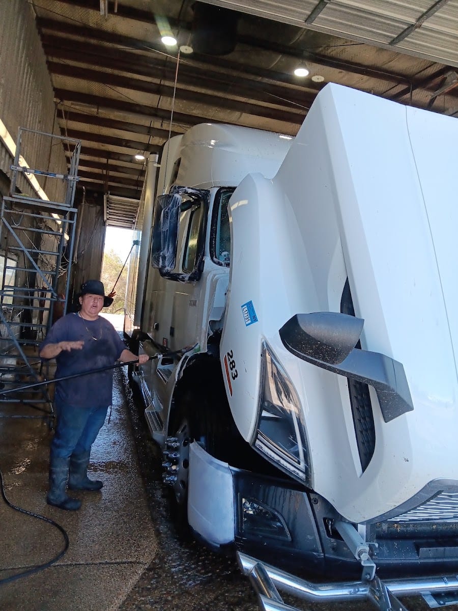 Lubbock Allstar Truck Wash & Lube LLC