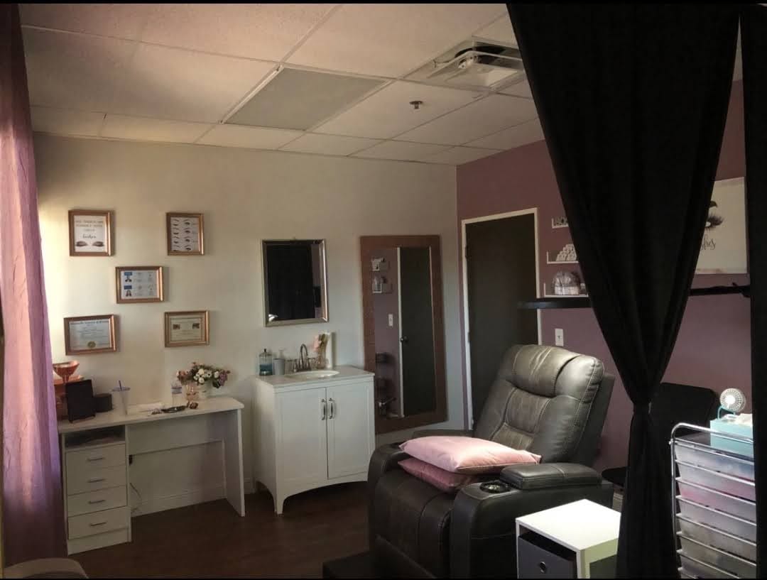 Lady Boss Lash Extensions, photo 4