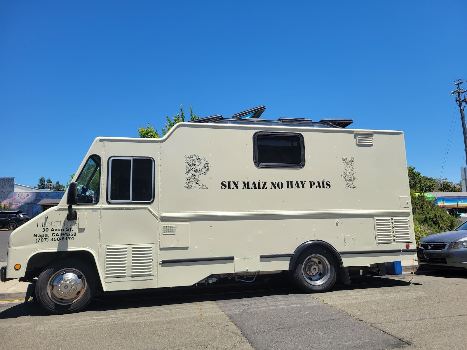 LENCHO'S food truck, photo 2
