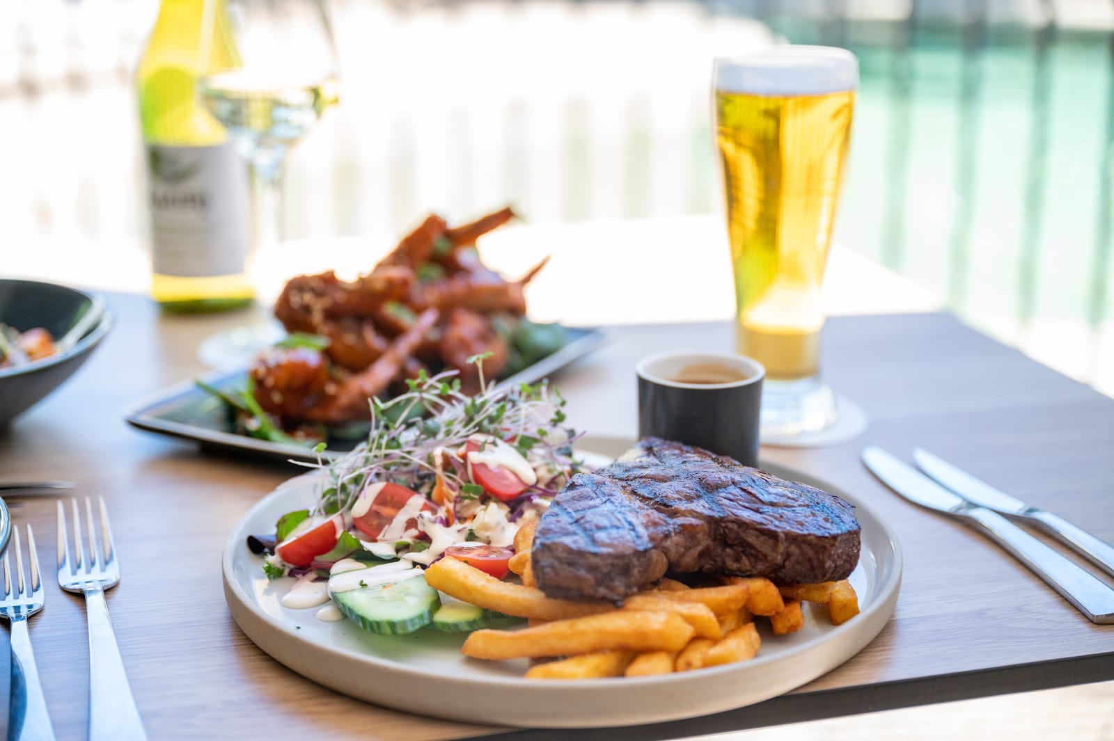 Coral Cay Bar & Grill Mackay