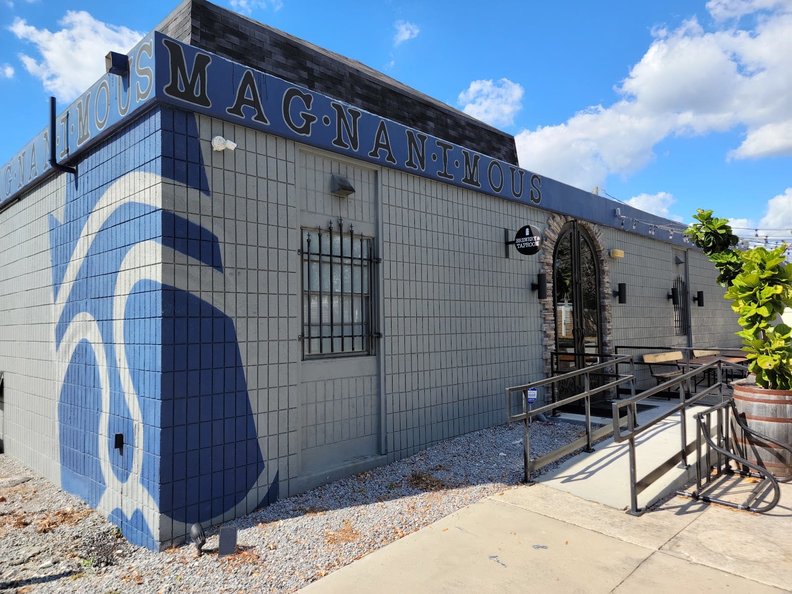 Magnanimous Brewing Tampa Heights, photo 2
