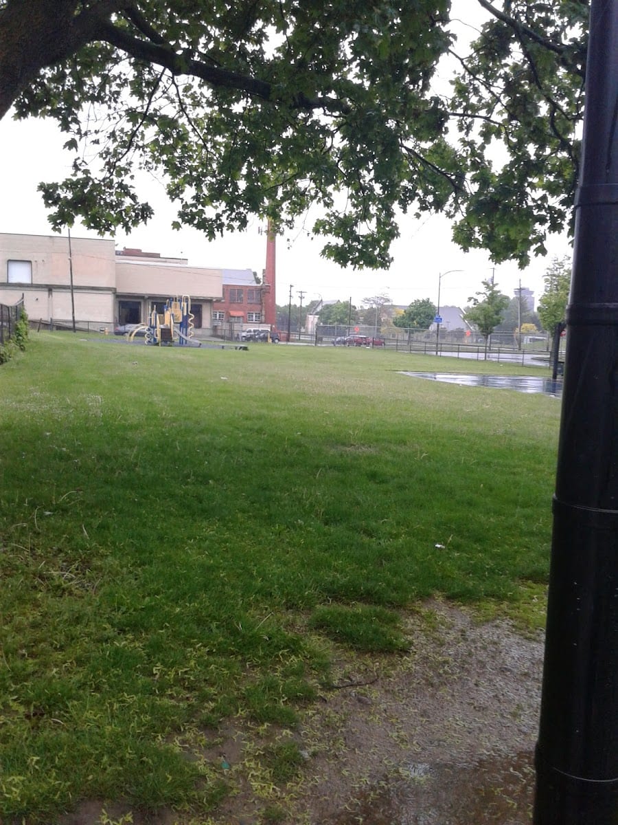 Bronson Ave Playground