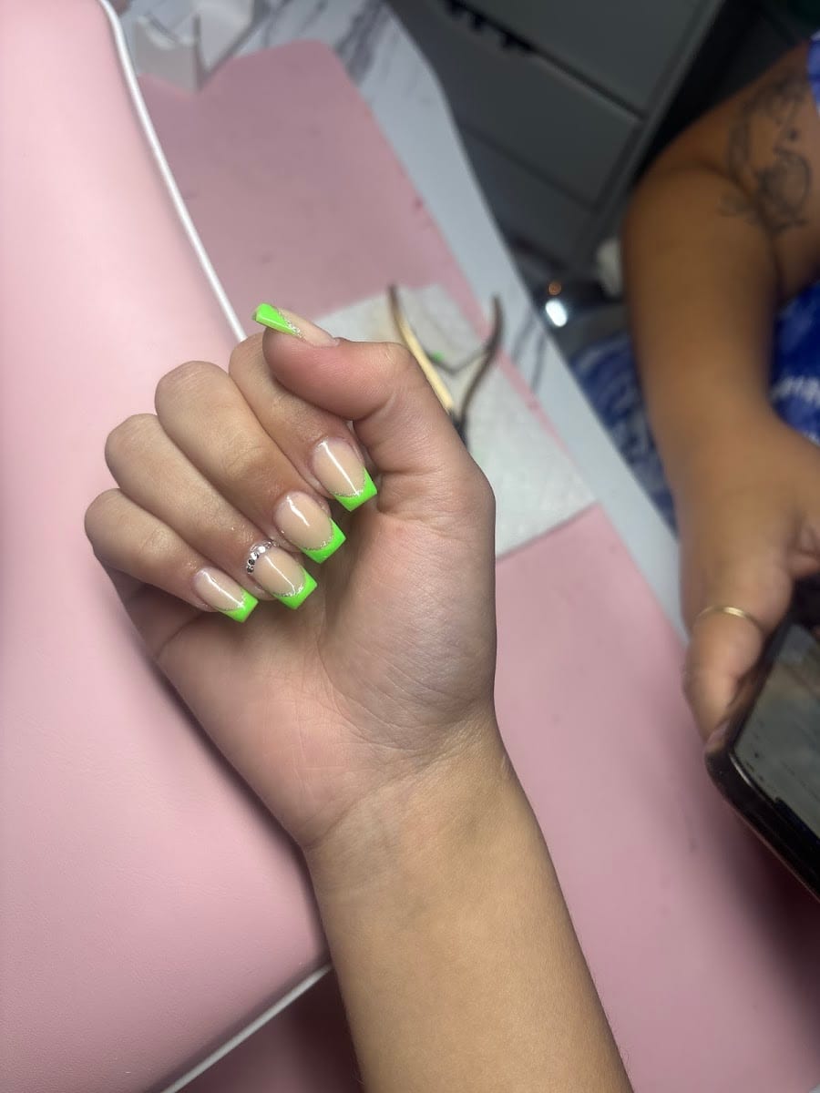 Nails ,pestañas ,Microblading , plasma Lili, photo 2