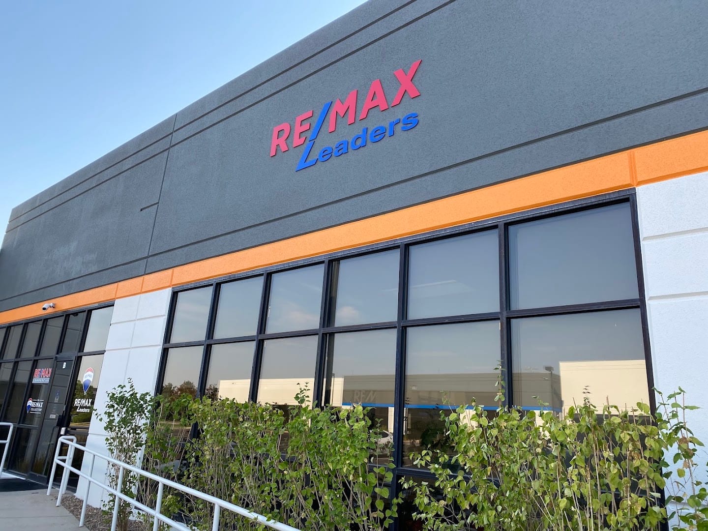 Re/Max Leaders: Joshua St. Romain, photo 2
