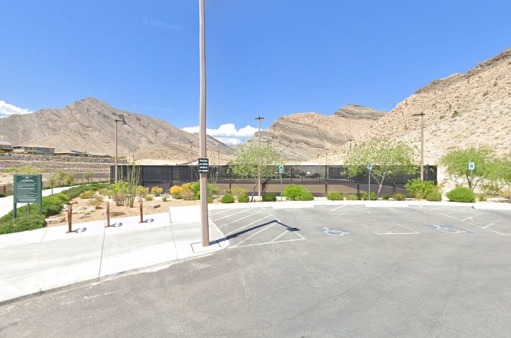 Reverence Park Basketball Court, photo 3