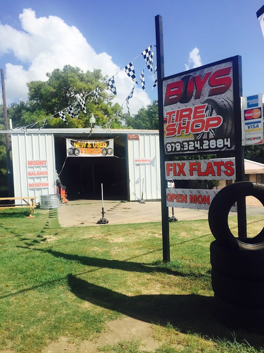Boys Tire Shop, photo 2