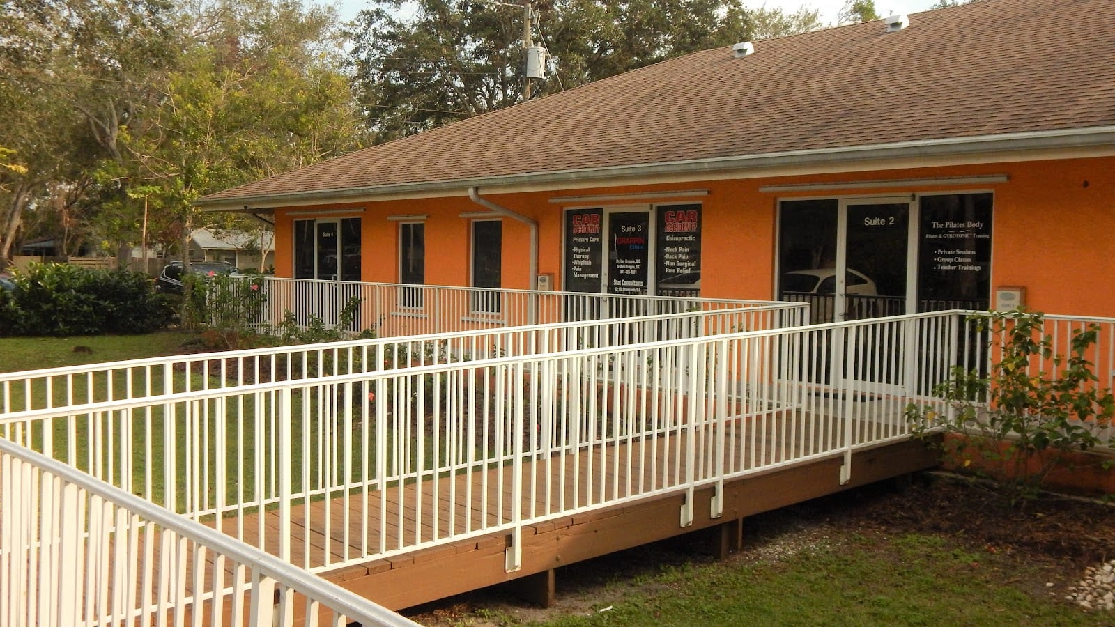 Grappin Clinic Sarasota: Auto Accident Injury Medical Doctors, Chiropractors & Physical Therapy, photo 2
