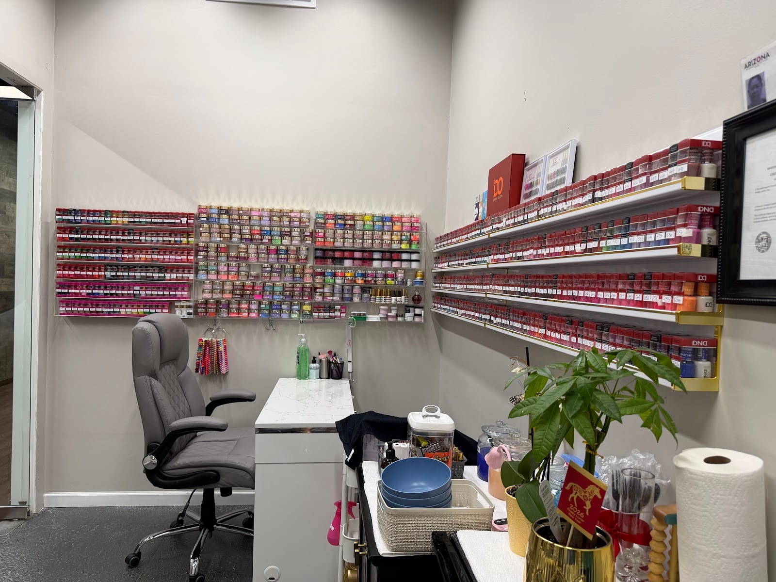 Nails by Cindy T, LLC