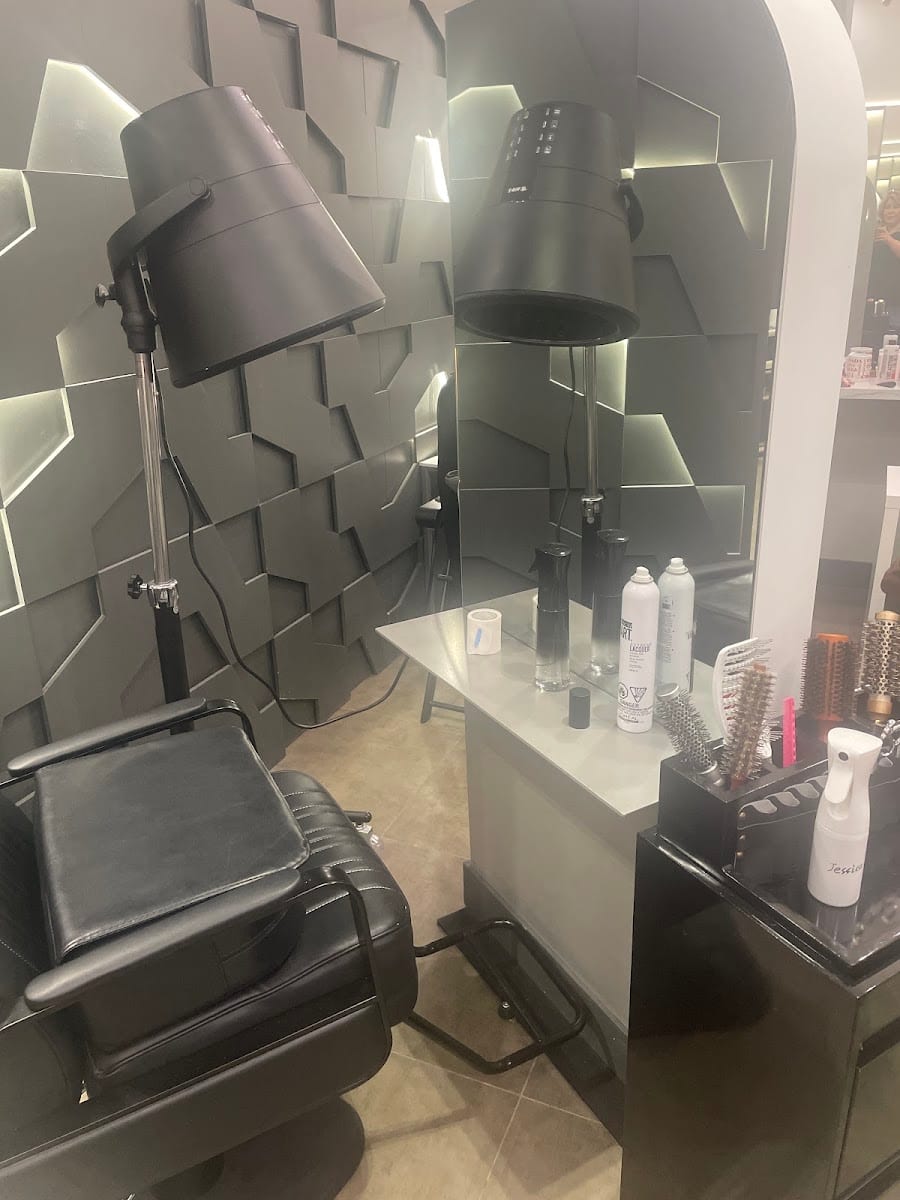 Gatsby Studio Salon & Spa