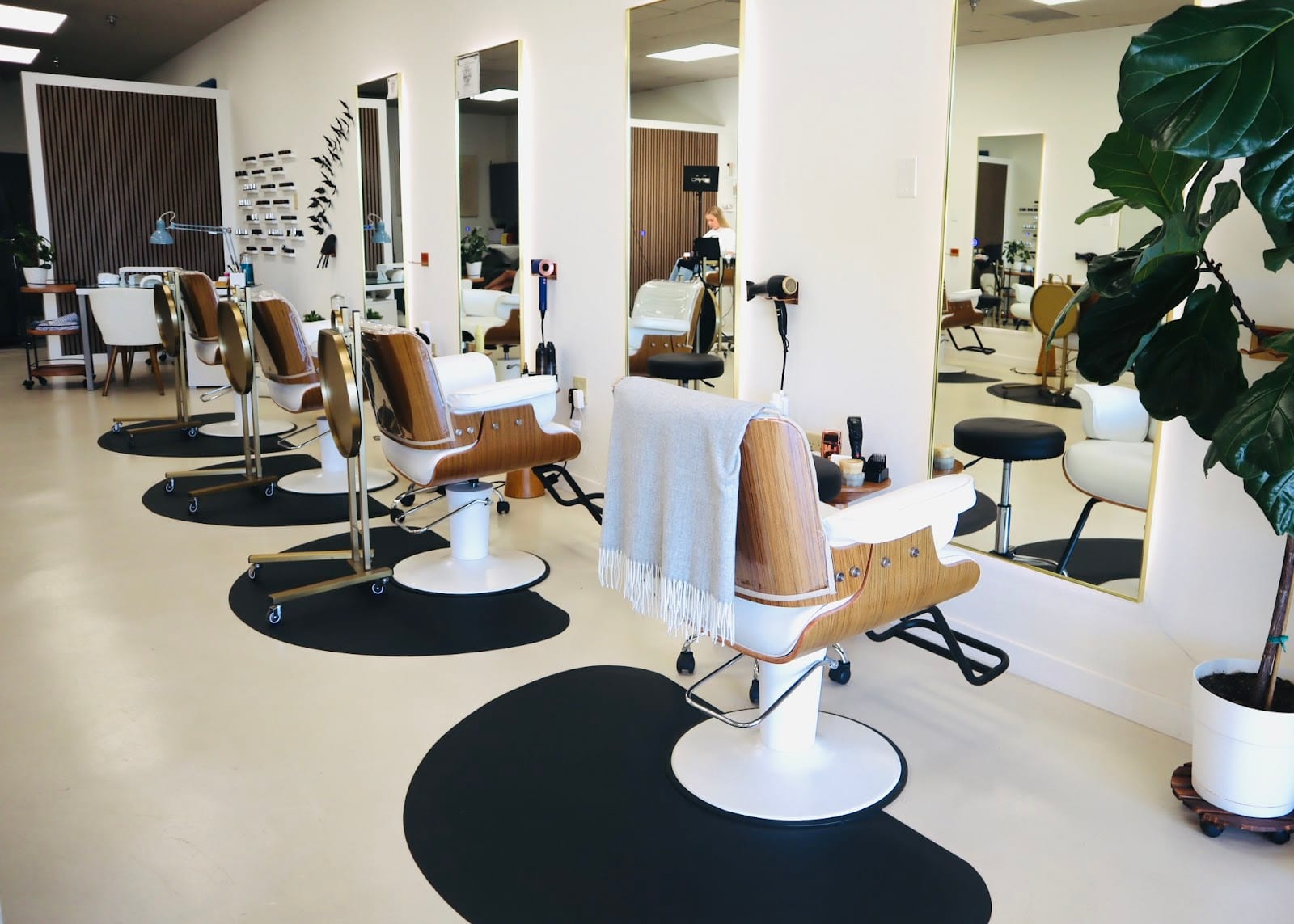 The Stylists by HB, photo 3