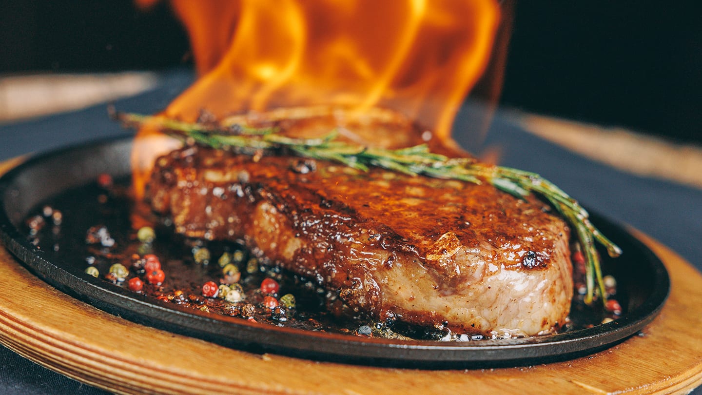 Bourbon & Bones Chophouse | Bar